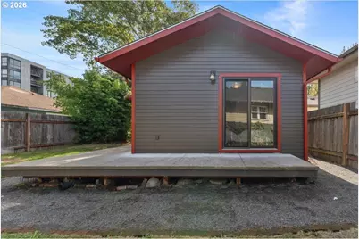 223 N Ivy St, Portland, OR 97227 - Photo 44