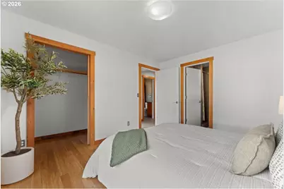 223 N Ivy St, Portland, OR 97227 - Photo 26