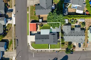3667 SW 2nd St, Gresham, OR 97030 - Photo 44