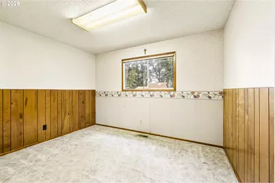 18746 Butteville Rd, Aurora, OR 97002 - Photo 24