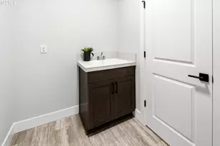 4633 NW Camas Meadows Dr, Camas, WA 98607 - Photo 24