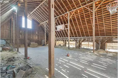 36280 Airport Dr, Lebanon, OR 97355 - Photo 38