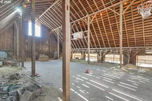 36280 Airport Dr, Lebanon, OR 97355 - Photo 38