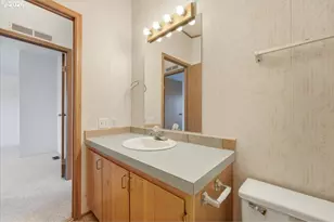 8300 NE Quatama St, Hillsboro, OR 97006 - Photo 24