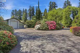 42000 Holden Creek Ln, Springfield, OR 97477 - Photo 6