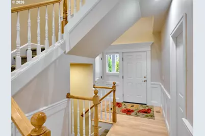 4746 Amherst Ct, Lake Oswego, OR 97035 - Photo 4