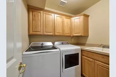 4746 Amherst Ct, Lake Oswego, OR 97035 - Photo 30