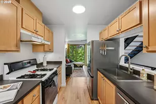 5918 NE Hoyt St, Portland, OR 97213 - Photo 6