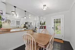 731 NW Hill St, Camas, WA 98607 - Photo 8