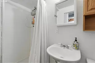 731 NW Hill St, Camas, WA 98607 - Photo 18