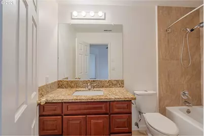 15602 SE Meadow Park Dr, Vancouver, WA 98683 - Photo 18