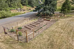 8624 Buckhorn Rd, Roseburg, OR 97470 - Photo 44