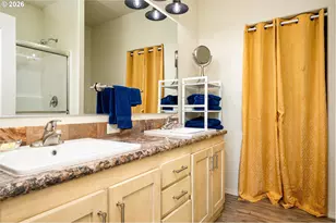 2200 Lancaster Dr, Salem, OR 97317 - Photo 16