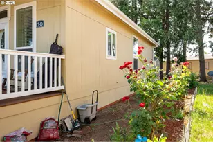 2200 Lancaster Dr, Salem, OR 97317 - Photo 24