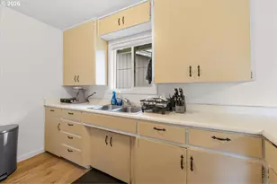 1290 Ojai Ave, Grants Pass, OR 97527 - Photo 12