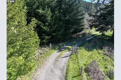 96510 Martin Ranch Rd, Brookings, OR 97415 - Photo 10