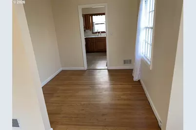 7135 N Olin Ave, Portland, OR 97203 - Photo 6