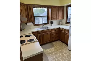 7135 N Olin Ave, Portland, OR 97203 - Photo 8