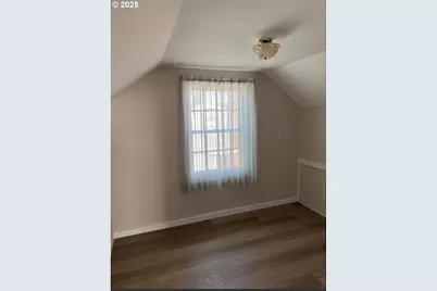 7135 N Olin Ave, Portland, OR 97203 - Photo 20