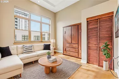 821 NW 11th Ave #609, Portland, OR 97209 - Photo 14