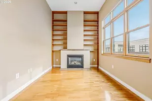 821 NW 11th Ave, Portland, OR 97209 - Photo 22