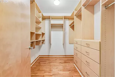 821 NW 11th Ave #609, Portland, OR 97209 - Photo 32