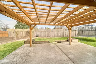 34385 Heron Meadows Dr, Scappoose, OR 97056 - Photo 32