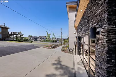 2887 S Hemlock St, Cannon Beach, OR 97110 - Photo 10