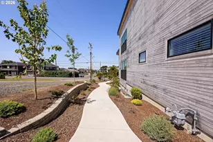 2887 S Hemlock St, Cannon Beach, OR 97110 - Photo 12
