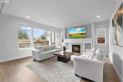 652 SW 49th Dr, Gresham, OR 97080 - Photo 8