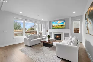 652 SW 49th Dr, Gresham, OR 97080 - Photo 8