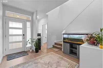 652 SW 49th Dr, Gresham, OR 97080 - Photo 6