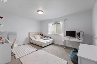 652 SW 49th Dr, Gresham, OR 97080 - Photo 36