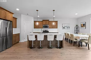 652 SW 49th Dr, Gresham, OR 97080 - Photo 14