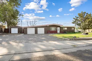 710 E View Dr, Hermiston, OR 97838 - Photo 28