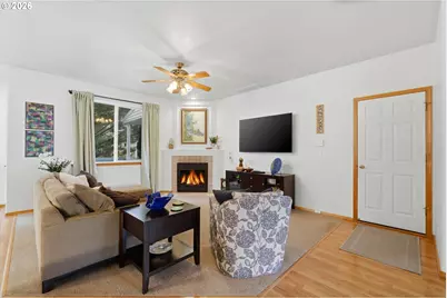 7731 SW Thornton Dr, Wilsonville, OR 97070 - Photo 8