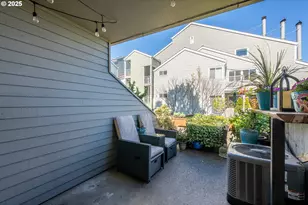 123 N Hayden Bay Dr, Portland, OR 97217 - Photo 24