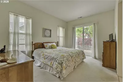 6235 NE Rosebay Dr, Hillsboro, OR 97124 - Photo 16