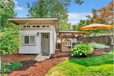 1121 Lorella Ave, Eugene, OR 97401 - Photo 44