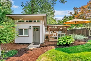 1121 Lorella Ave, Eugene, OR 97401 - Photo 44