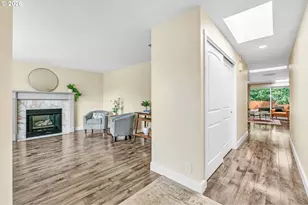 1121 Lorella Ave, Eugene, OR 97401 - Photo 4