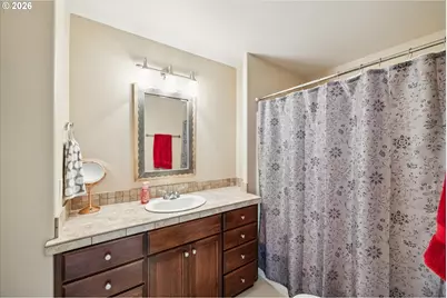 10559 NE Avery Way, Hillsboro, OR 97006 - Photo 14