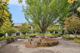 10559 NE Avery Way, Hillsboro, OR 97006 - Photo 26