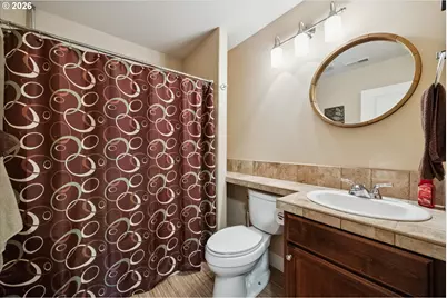 10559 NE Avery Way, Hillsboro, OR 97006 - Photo 18