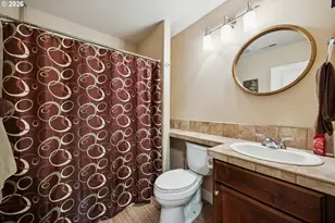 10559 NE Avery Way, Hillsboro, OR 97006 - Photo 18