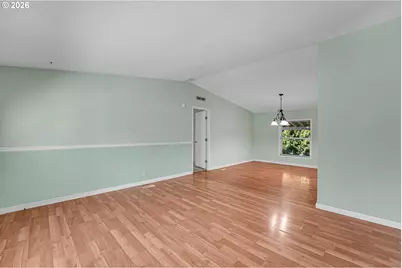 11105 Main St NE #9, Donald, OR 97020 - Photo 4