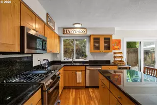 16111 Lindsay Ct, Lake Oswego, OR 97035 - Photo 20