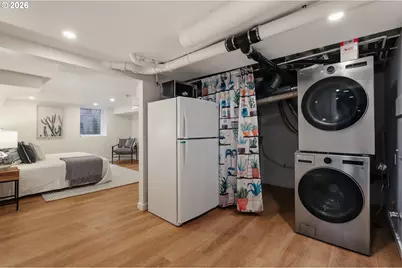 4307 SE Oak St, Portland, OR 97215 - Photo 28