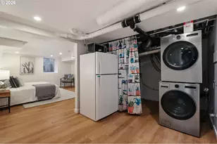 4307 SE Oak St, Portland, OR 97215 - Photo 28