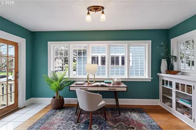 4307 SE Oak St, Portland, OR 97215 - Photo 8